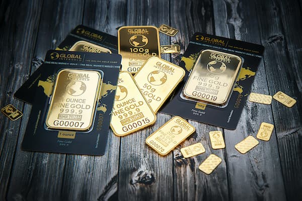 外盘期货炒黄金原油靠谱吗
